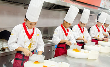 学厨师大概多少钱